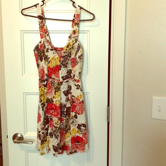 Floral mini dress - Picture 1 of 2